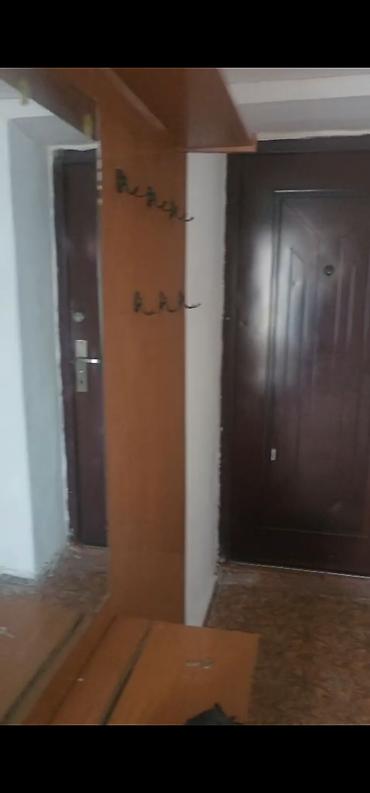 Аренда квартир: Kirayə üçün 1 otaqlı mənzil - Girişdə dəmir qapı, koridorda asılqanlı — 8