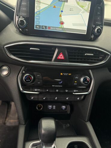 Hyundai: Hyundai Santa Fe: 2019 г., 2 л, Автомат, Дизель, Кроссовер — 29