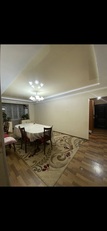 3 х комнатные квартиры в бишкеке в Кыргызстан | Долгосрочная аренда квартир: 3 комнаты, 65 м², 104 серия, 3 этаж, Старый ремонт