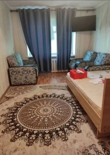 Продажа квартир: 1 комната, 30 м², Хрущевка, 1 этаж