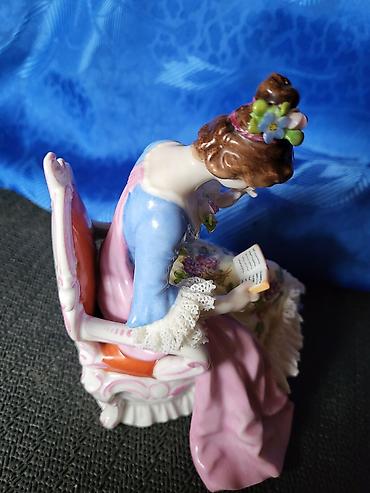 Ostali antikviteti: Antik figura 1907 do 1949g.Muller Volkstedt Drezden cipka na lalafo.rs — 13 Ostali antikviteti: Antik figura 1907 do 1949g.Muller Volkstedt Drezden cipka — 13