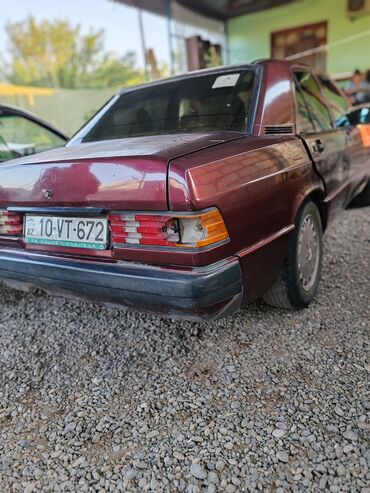 запчасти акпп мерседес: Mercedes-Benz 190: 1.8 l | 1992 il Sedan