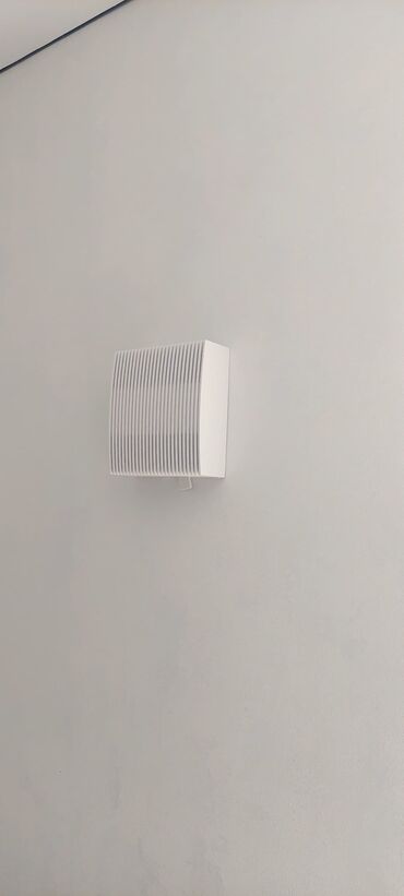 стол компьютерный удобный: Ограничители для двери