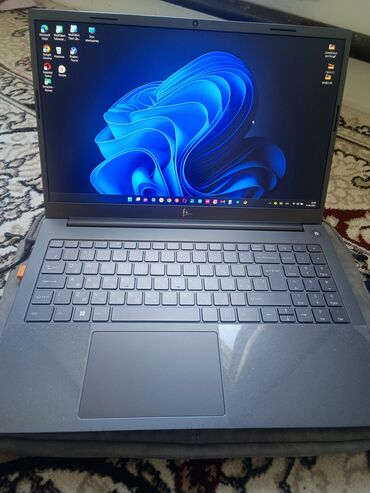 купить компьютер windows 7: Ноутбук, 16 ГБ ОЗУ, Intel Core i5, Б/у, память SSD