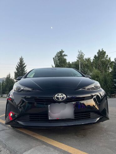 runx alex: Toyota Prius: 2017 г., 1.8 л, Типтроник, Гибрид, Хэтчбэк