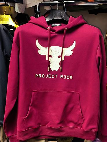 кызыл бел: Худи Project Rock, бордовый цвет. - Принт на груди: контрастный — 1