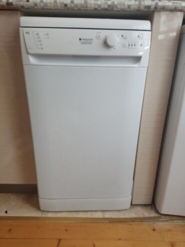 Blenderlər: Qabyuyan maşın Hotpoint-Ariston, Ensiz (45 sm.), Ayrıca dayanan