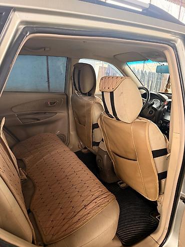 Hyundai: Hyundai Tucson: 2.5 l | 2006 il Universal — 1