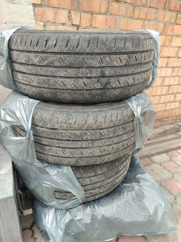100 инсан: Шиналар 285 / 50 / R 20, Комплект, Жеңил унаалар, Dunlop