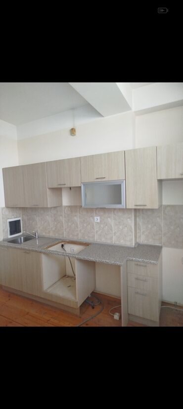 Матрасы: Mətbəx mebeli 280 azn ölçi 2.60 sm yaxşı vəziyyətdədi tək mebel