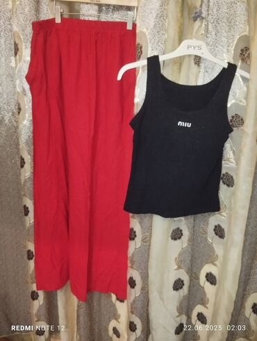 Köynək və bluzalar: Çoxu tezedi kocle bağlı satılır ucuz qiymətə maksimum 3 ədədi 20 — 5