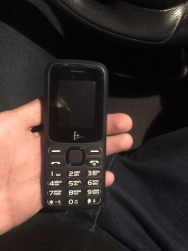 ayfon 4 s: Telefon işlek dir problemi yoxdur iki nomre dir sd kart gedir bultuz