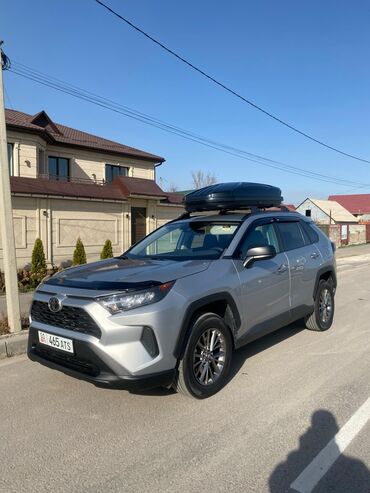 тайота ирсум: Toyota RAV4: 2019 г., 2.5 л, Автомат, Бензин, Внедорожник