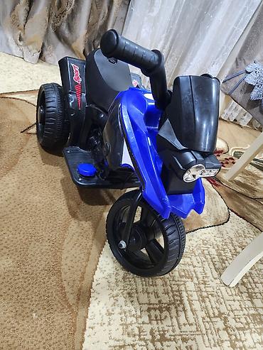 cadir evler: Uşaq üçün elektrikli üçtəkərli motosiklet alinib 110m 4 ay istifade — 3