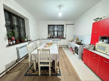 Продажа домов: Дом, 140 м², 4 комнаты, Собственник, Косметический ремонт — 10