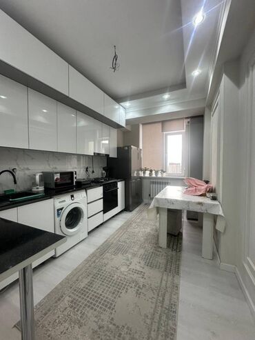 жалал абад дом квартира: 3 комнаты, 78 м², Элитка, 11 этаж, Евроремонт
