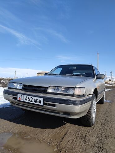 мазды: Mazda 626: 1989 г., 2 л, Механика, Бензин