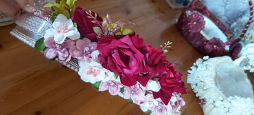 Xonçalar: Şirni xoncasi bol ciceklərlə bəzədilmiş. Dekorativ məqsədlər üçün -da lalafo.az — 8 Xonçalar: Şirni xoncasi bol ciceklərlə bəzədilmiş. Dekorativ məqsədlər üçün — 8