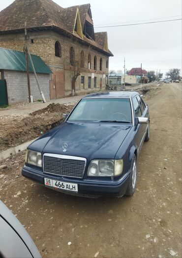 Транспорт: Mercedes-Benz W124: 1994 г., 2.8 л, Механика, Бензин, Седан