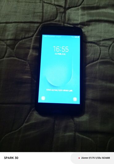 прокат плейстейшен 4: Samsung Galaxy J2 Core, 16 ГБ, цвет - Черный, Две SIM карты