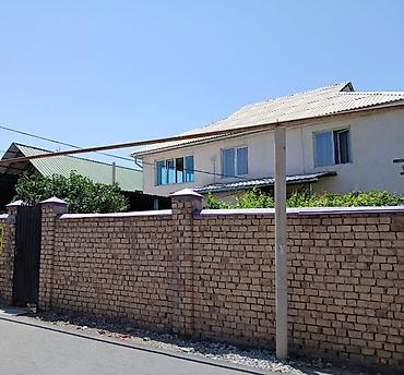 Продажа коттеджей и домов: Продаётся двухэтажный дом в районе Токольдош по улице Армейская — 1
