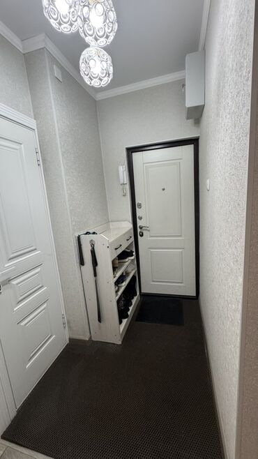 Продажа квартир: 3 комнаты, 70 м², 105 серия, 1 этаж — 2