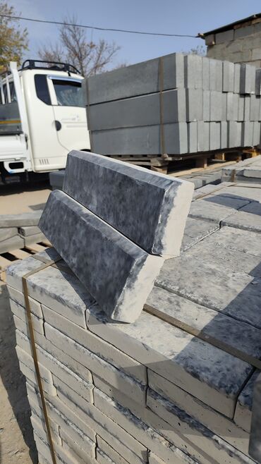 Брусчатка ромашка: Брусчатка ромашка, цвет - Бежевый, Сары-Таш, Для лестниц, Прессованная, Новый — 10