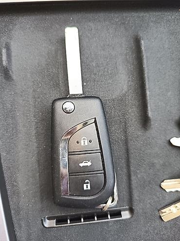 Toyota camry original açarı tezeAvtomobil üçün qatlanan uzaqdan