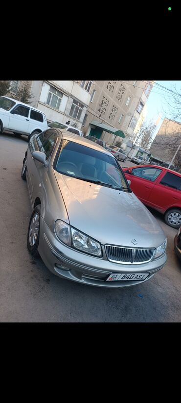 corolla runx: Nissan Bluebird: 2000 г., 1.8 л, Автомат, Бензин, Седан