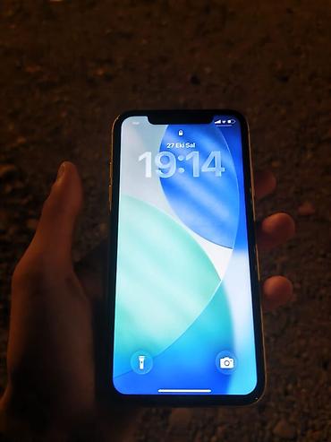 playstation 3 satilir: IPhone 11, Sarı, Qırıq — 4