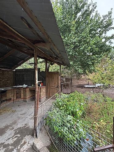 Продажа коттеджей и домов: 🔥 СРОЧНО ПРОДАЮТСЯ 2 ДОМА НА УЧАСТКЕ 10 СОТОК! 🏡 📍 с. Орто-Сай, ул — 29