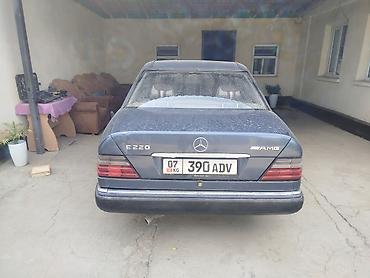 Унаа сатуу: Mercedes-Benz E-Class: 1994 г., 2.2 л, Кол менен иштөөчү, Бензин, Седан — 2