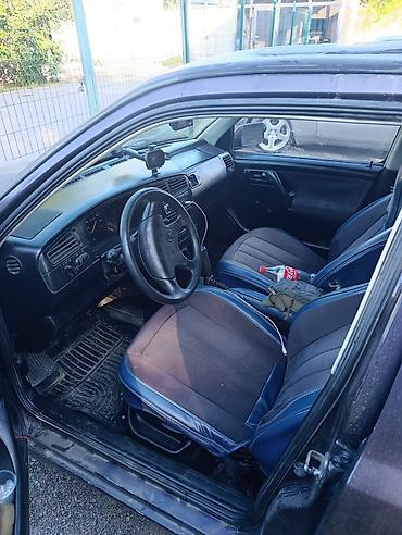 saab 93: Volkswagen Golf: 1993 г., 1.6 л, Механика, Бензин, Хэтчбэк — 6