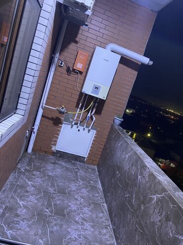 Uzunmüddətli kirayə mənzillər: Mənzil Mehdiabadın girişində yerləşir. Yeni tikilidir. Binın altında — 14