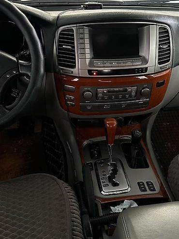 комбин: Lexus LX: 2006 г., Автомат, Бензин, Внедорожник — 6