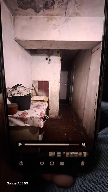 комната с подселением в бишкеке: 14 м², Без мебели — 9