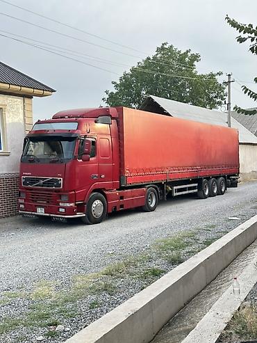 Тягач, Volvo, Тентованный
