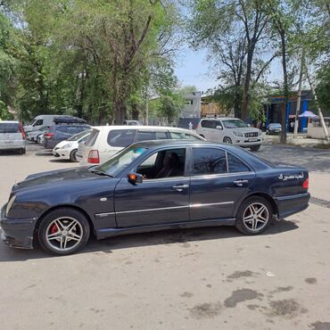 amg 210: Mercedes-Benz E-Class: 1995 г., 2 л, Автомат, Бензин, Седан