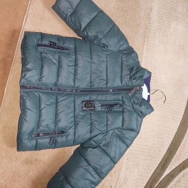 Uşaqlar üçün digər geyimlər: Usaq geyimleri,kurtkalar,jiletler,ve basqa geyimler var.ucuz satilir — 3