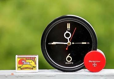 Satovi za kuću: Vintage Bayer quartz sat 80s. Vintage Bayer/ Syscor kvarcni sat iz — 2