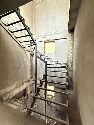 Продажа таунхаусов: В продаже ТаунХаус в селе Беш-Кунгой • Участок: 2,5 сотки • Площадь — 18