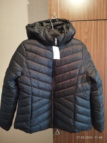 qara paltar: Женская куртка XL (EU 42), цвет - Черный