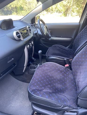 chery icar: Toyota Ist: 2003 г., 1.5 л, Автомат, Бензин, Хэтчбэк — 6