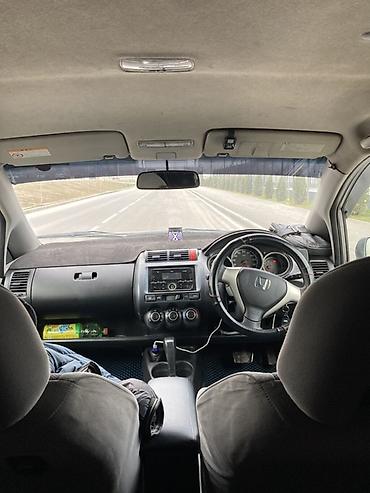 Honda: Honda Fit: 2003 г., Хэтчбэк at lalafo.kg — 13 Honda: Honda Fit: 2003 г., Хэтчбэк — 13