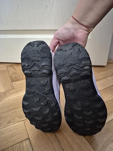 waikiki sesiri za decu: Adidas Terrex dečje patike za planinarenje - Model: adidas Terrex — 1