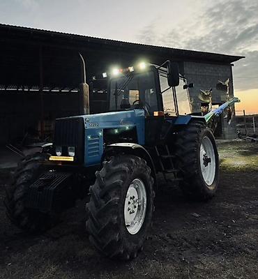 Тракторы МТЗ (Беларус): Трактор Беларус МТЗ-1221.2 - Колесный универсально-пропашной трактор — 3