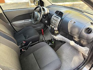 ун басандаткыч: Daihatsu : 2010 г., 1 л, Кол менен иштөөчү, Бензин, Хетчбек — 4