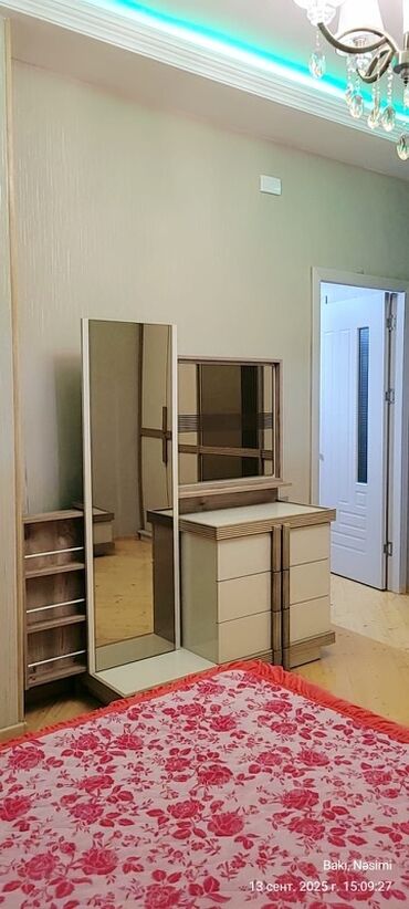 Uzunmüddətli kirayə mənzillər: Ehmedli metrosuna 6 deq mesafede yerlesir — 5