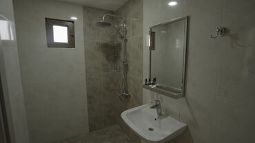 Otaqların günlük kirayəsi: Salam Global Hotel Baku Nərimanov filialımız Ekonom 1 nəfərlik otaq - — 28