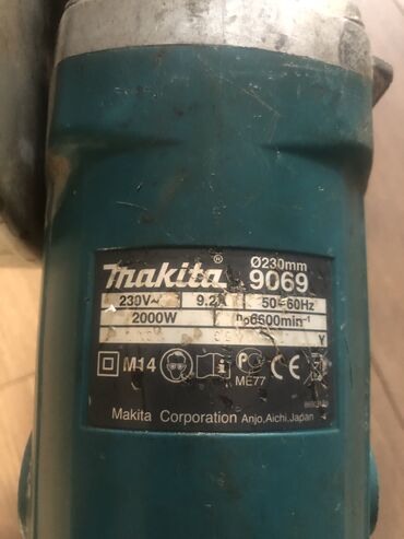 ремонт отопления: Продаю фирменную болгарку Макита